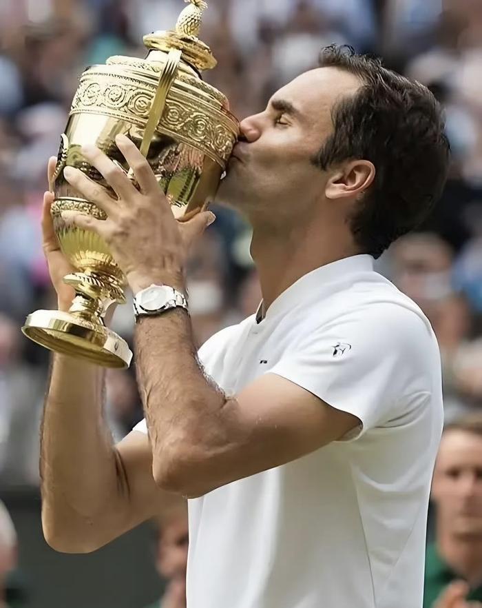 九游体育app-费德勒重返赛场，锐不可当首场状态出色，阿森纳观众沸腾！-九游体育app