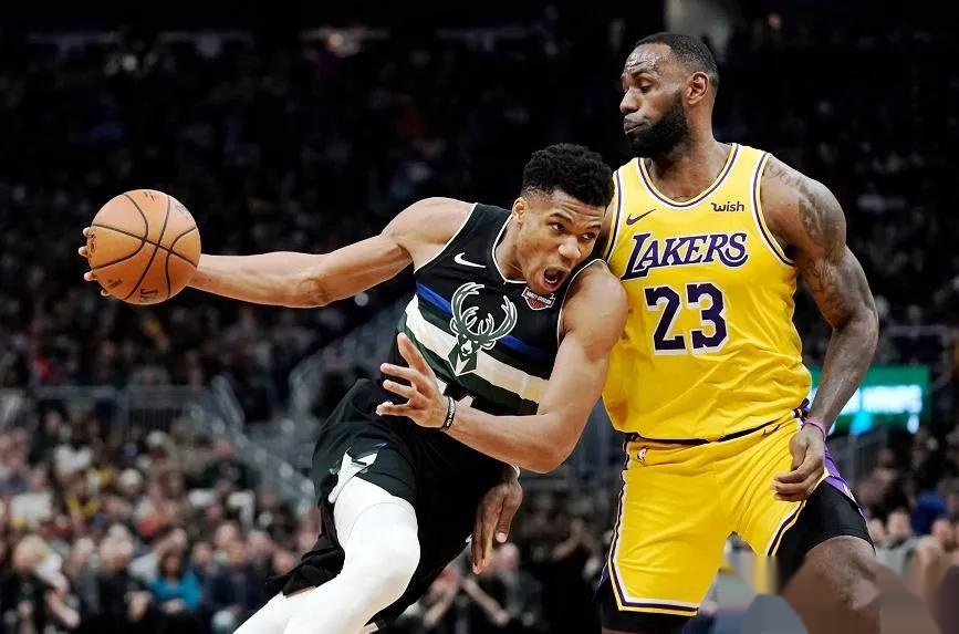 九游体育下载-字母哥连续十场比赛得分超过表现优异，勇士不断突破！-九游体育下载